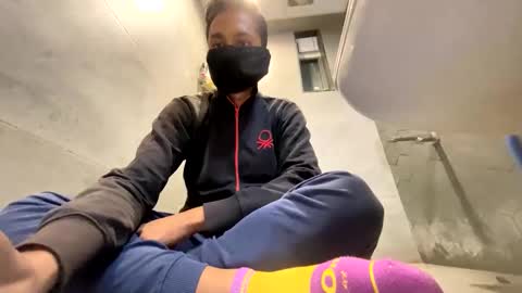 Snapshot of bigasian20177 chatting on January 17, 2025, 7:38 pm Your toy online show from January 17, 2025, 7:38 pm