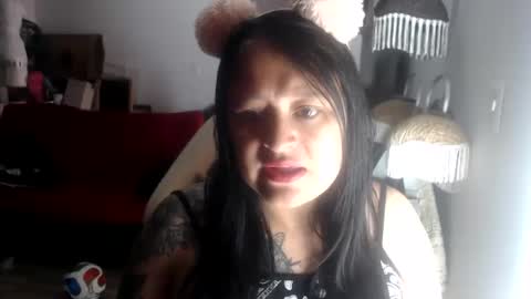 Snapshot of bigass_hot1 chatting on April 22, 2026, 1:56 pm KATERINE online show from April 22, 2026, 1:56 pm