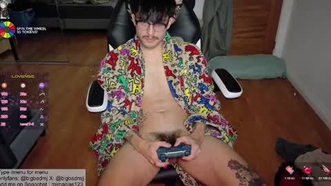 Asta online show from November 5, 2025, 5:07 am