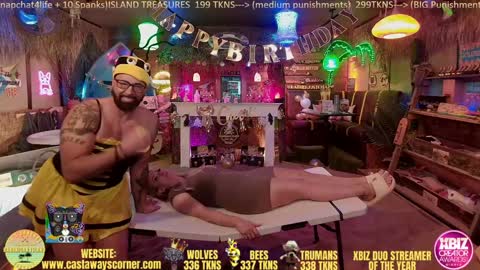 Snapshot of bigbananamilfshake chatting on January 6, 2025, 8:03 am Mya and Angelo online show from January 6, 2025, 8:03 am