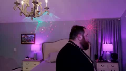 Bigboi1o11 online show from December 5, 2025, 9:29 am