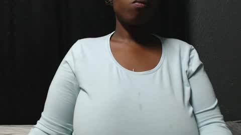 bigboobsbitchx online show from June 14, 2026, 11:23 am