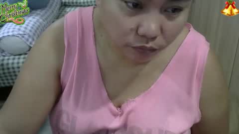 Snapshot of bigboobslyn chatting on November 17, 2025, 7:14 am bigboobslyn online show from November 17, 2025, 7:14 am