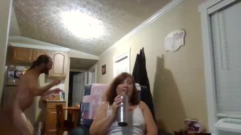 bigbootybitch709 online show from April 28, 2026, 12:20 am