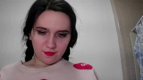 Isabella online show from December 31, 2024, 4:38 am