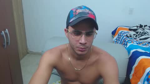 Isaac online show from May 19, 2026, 3:02 am