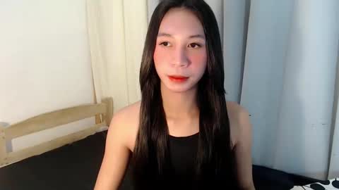 Snapshot of bigcock_luna chatting on May 1, 2026, 1:05 pm Joyce online show from May 1, 2026, 1:05 pm