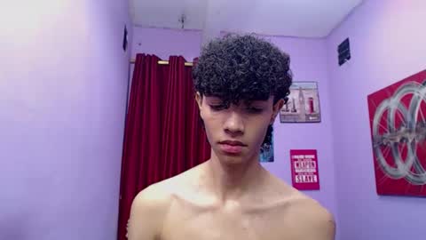 bigcock_sexys online show from April 1, 2026, 7:11 pm