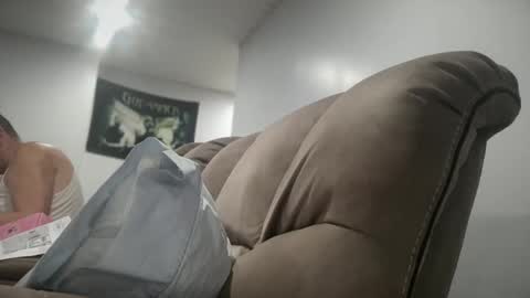 Snapshot of bigcocksuckingslut chatting on December 18, 2024, 2:32 am bigcocksuckingslut online show from December 18, 2024, 2:32 am