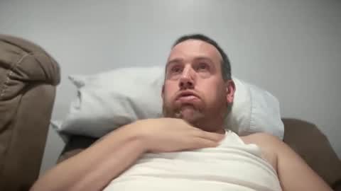 Snapshot of bigcocksuckingslut chatting on January 9, 2025, 2:01 am bigcocksuckingslut online show from January 9, 2025, 2:01 am