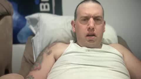 Snapshot of bigcocksuckingslut chatting on February 12, 2025, 1:52 am bigcocksuckingslut online show from February 12, 2025, 1:52 am