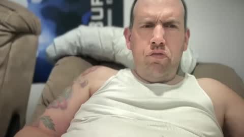 Snapshot of bigcocksuckingslut chatting on February 27, 2025, 2:10 am bigcocksuckingslut online show from February 27, 2025, 2:10 am