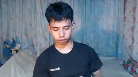 Snapshot of bigcockyummysexjosh chatting on March 17, 2026, 11:13 am bigcockyummysexjosh online show from March 17, 2026, 11:13 am