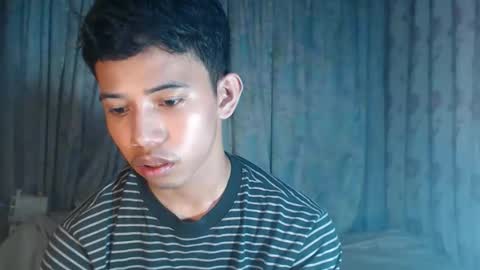 Snapshot of bigcockyummysexjosh chatting on April 1, 2026, 12:06 pm bigcockyummysexjosh online show from April 1, 2026, 12:06 pm