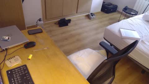 Snapshot of bigcok35spain chatting on September 10, 2025, 9:42 am bigcok35spain online show from September 10, 2025, 9:42 am