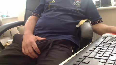 bigcurve online show from July 14, 2026, 3:07 pm
