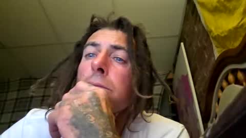 bigd420247 online show from July 17, 2026, 2:29 am
