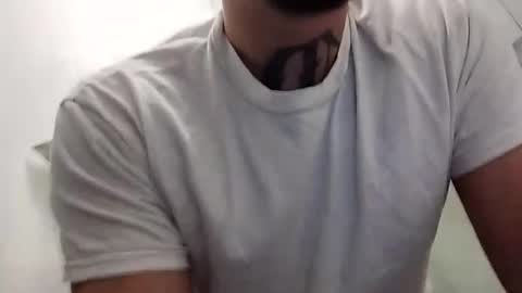 Snapshot of bigdaddie2muchh909 chatting on February 16, 2025, 2:42 am Cloudy909 online show from February 16, 2025, 2:42 am