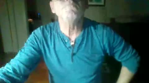 bigdeer581917471 online show from January 19, 2025, 9:01 am