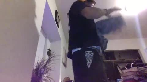 Snapshot of bigdickdaddy3200798456 chatting on January 25, 2025, 7:06 am bigdickdaddy3200798456 online show from January 25, 2025, 7:06 am