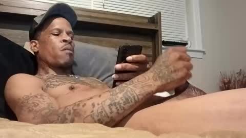 bigdickdaddy3200798456 online show from May 27, 2026, 1:57 am