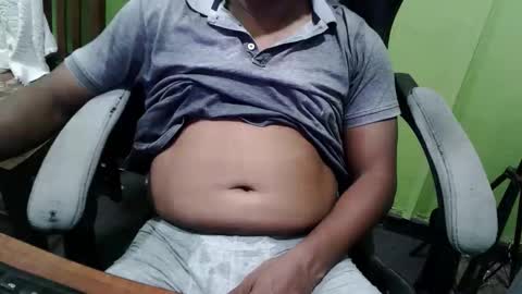 bigdickguyaux online show from April 5, 2026, 8:17 pm