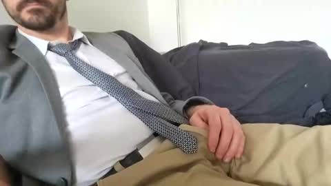 bigcocky online show from March 10, 2025, 8:23 pm