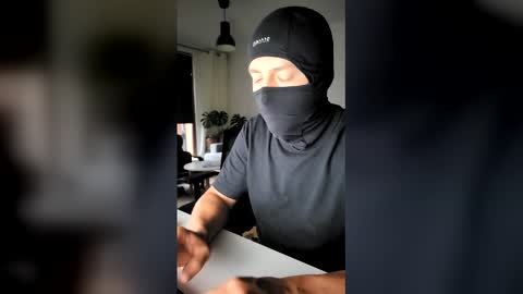 bigdickliker86 online show from May 31, 2026, 5:53 pm