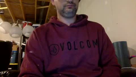 Snapshot of bigdickshowoff9877 chatting on September 19, 2025, 2:46 am Bigdickshowoff9877 online show from September 19, 2025, 2:46 am