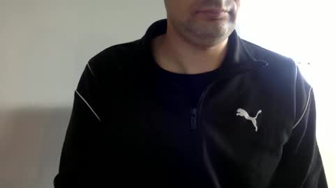 Bigdickshowoff9877 online show from November 23, 2025, 4:18 pm