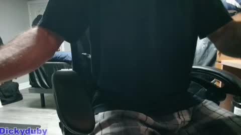 George Forest Dickyduby on all Socials online show from November 7, 2025, 1:38 am