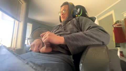 Snapshot of bigdom2k7 chatting on April 9, 2026, 8:14 pm Bigdom1337 online show from April 9, 2026, 8:14 pm