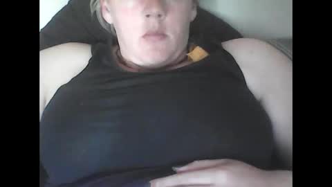 Snapshot of bigdoublee chatting on December 19, 2025, 5:14 am bigdoublee online show from December 19, 2025, 5:14 am