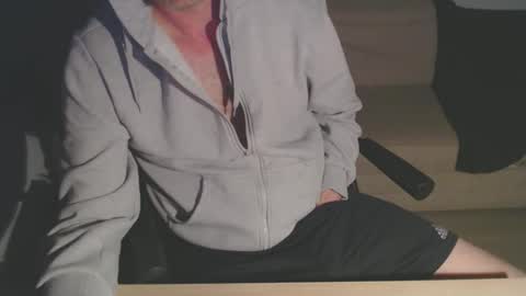 Snapshot of bigdutchenergy chatting on April 30, 2026, 11:53 pm BigDutchEnergy online show from April 30, 2026, 11:53 pm