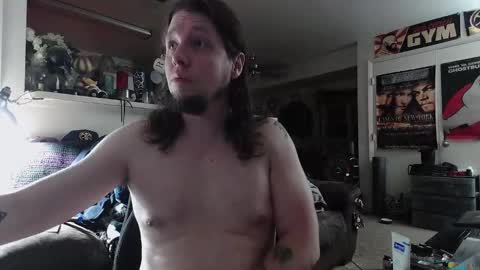 biggerisbetter21 online show from September 19, 2025, 9:32 am