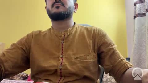 bighandsomesatisfy online show from May 7, 2026, 1:49 pm