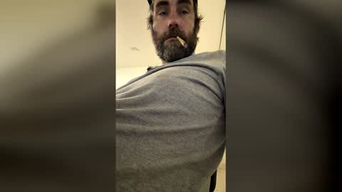 bigjohnson6923 online show from May 8, 2026, 8:03 pm