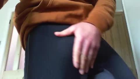 Snapshot of bigjohnw7802122630 chatting on November 19, 2025, 9:53 am BigJohn online show from November 19, 2025, 9:53 am