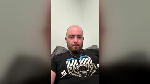 bigjon50eldi online show from June 20, 2026, 3:09 am