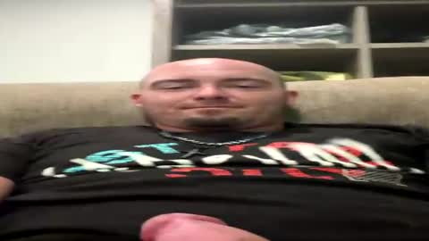bigjon50eldi online show from July 13, 2026, 3:42 am