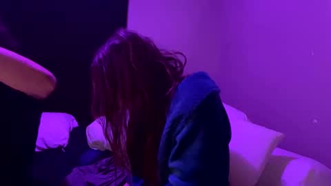 Snapshot of bigkitties69 chatting on February 11, 2025, 9:42 am Bigkitties online show from February 11, 2025, 9:42 am