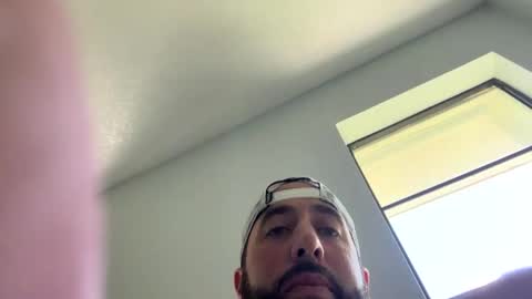 Snapshot of biglazzer1230 chatting on October 14, 2025, 3:24 pm biglazzer1230 online show from October 14, 2025, 3:24 pm