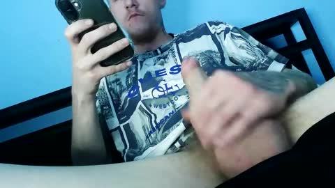 biglolo0369 online show from November 11, 2025, 3:06 am