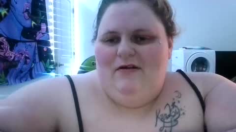 Snapshot of bigmama91 chatting on October 31, 2025, 6:20 pm bigmama91 online show from October 31, 2025, 6:20 pm