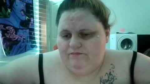 Snapshot of bigmama91 chatting on November 3, 2025, 4:19 pm bigmama91 online show from November 3, 2025, 4:19 pm