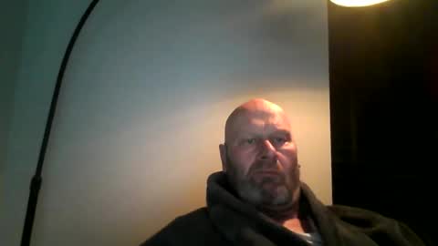 Snapshot of bigmike3339 chatting on January 11, 2025, 8:11 am bigmike3339 online show from January 11, 2025, 8:11 am
