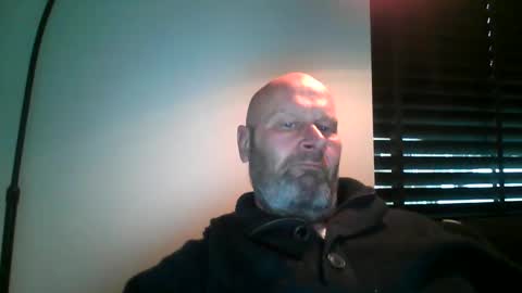Snapshot of bigmike3339 chatting on January 20, 2025, 10:29 am bigmike3339 online show from January 20, 2025, 10:29 am