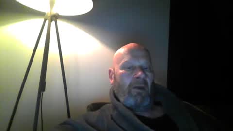Snapshot of bigmike3339 chatting on March 4, 2025, 5:53 am bigmike3339 online show from March 4, 2025, 5:53 am
