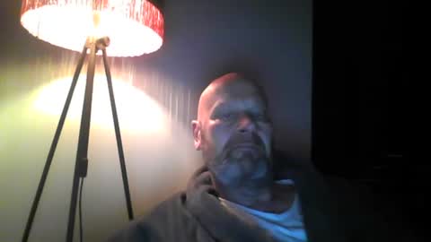 Snapshot of bigmike3339 chatting on March 7, 2025, 5:40 am bigmike3339 online show from March 7, 2025, 5:40 am