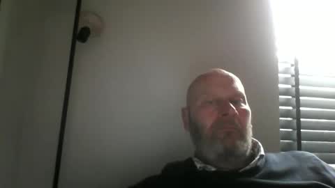 Snapshot of bigmike3339 chatting on December 3, 2025, 12:14 pm bigmike3339 online show from December 3, 2025, 12:14 pm